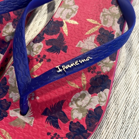Ipanema Flip Flops Sz 9 - Picture 4 of 4